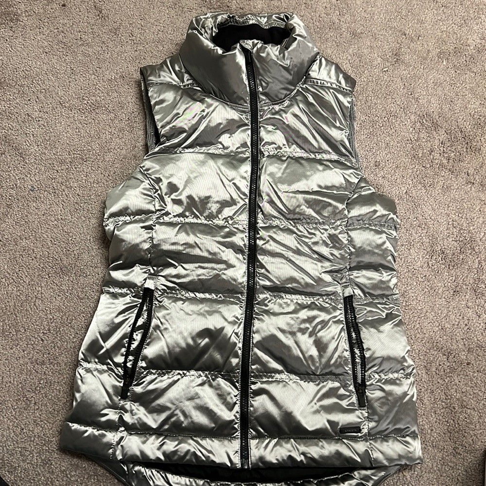 Athleta silver puffer vest